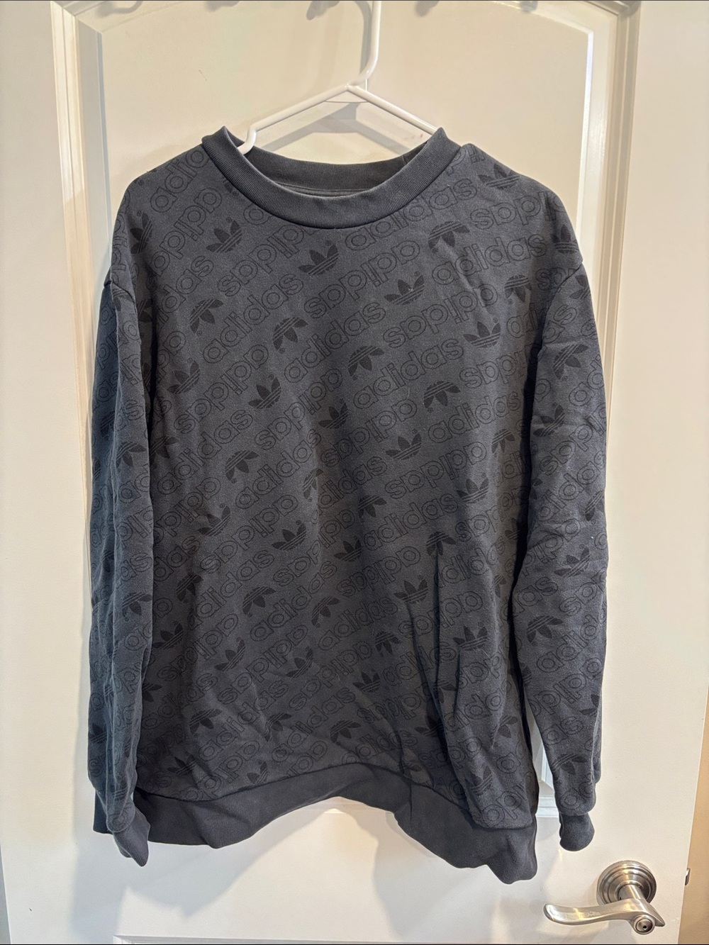 Adidas / charcoal grey logo sweatshirt